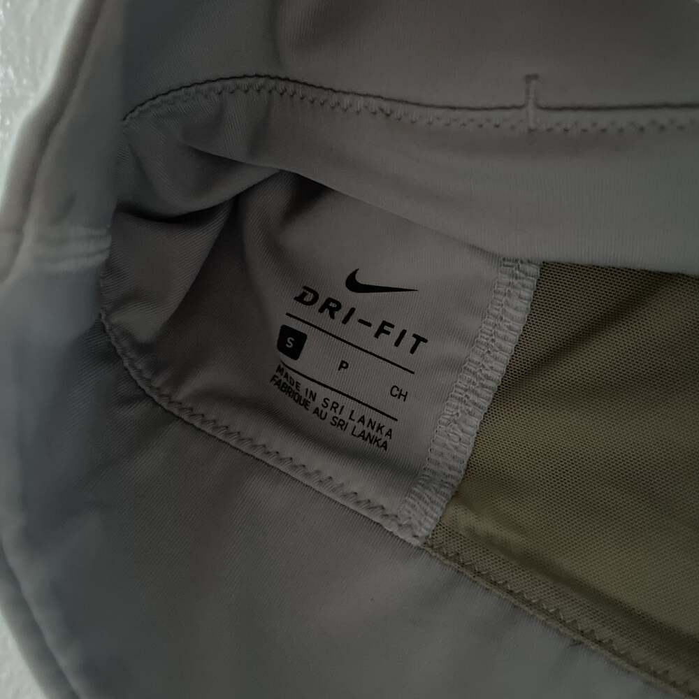 Nike Women's Colorblock Athletic Sports Bra - Light Green & Blue - Picture 3 of 3